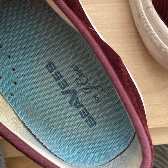 JCREW velvet seavees - Picture 5 of 5